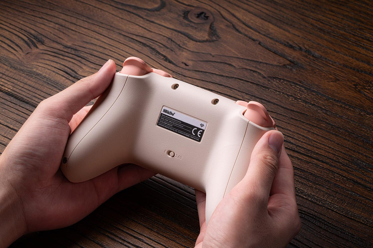 8Bitdo Ultimate 2C Wireless Controller for Windows PC and Android, with 1000 Hz Polling Rate, Hall Effect Joysticks and Triggers, and Remappable L4/R4 Bumpers (Transparent Black)